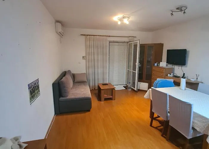 Appartement With Parking Space Cizici, Krk - 15415