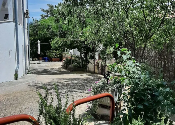 With Parking Space Cizici, Krk - 15415 * Malinska